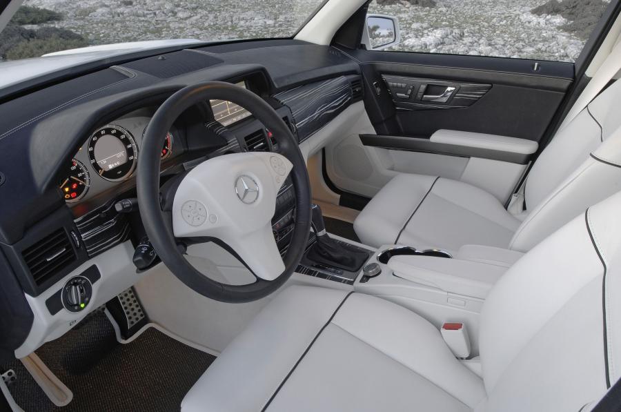  Mercedes-Benz GLK-Class Vision FREESIDE 2008 года  (фото 10 из 16)